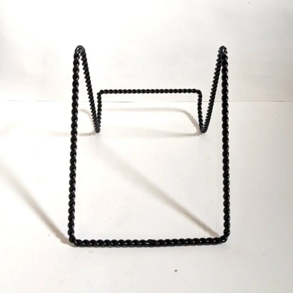 New Pair‎ of Black Twisted Metal Photo/Picture Frame Display Stands Easels